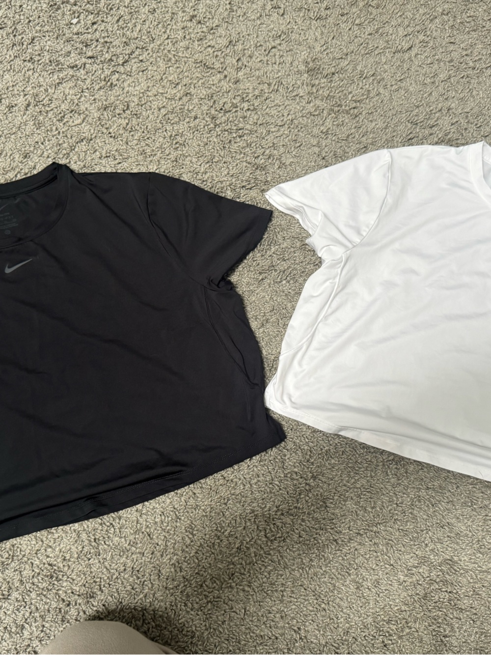Nike dri-fit cropped tops women’s XL